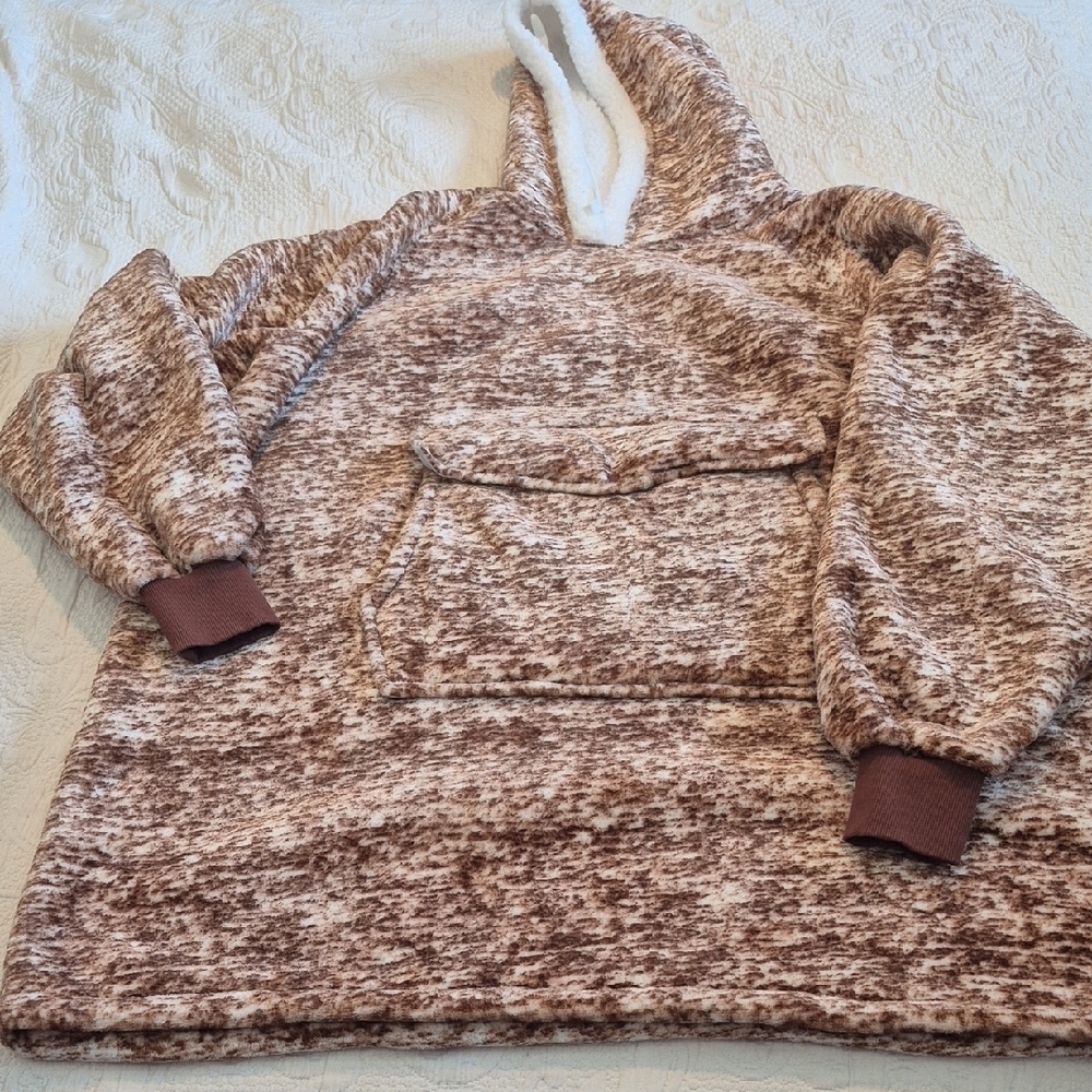 Unisex Sherpa lined pullover fleece oversized hoodie one size brown & white EUC